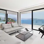 Sea By Whitedream Villa