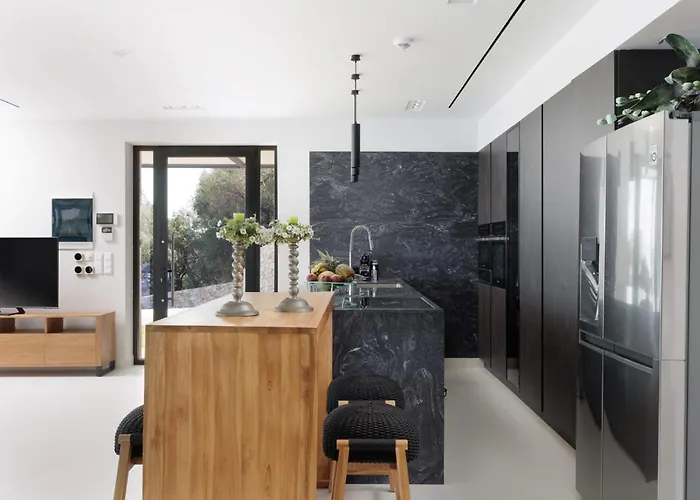 Sea By Whitedream Villa